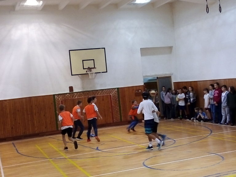 Mikulášsky basketbalový turnaj