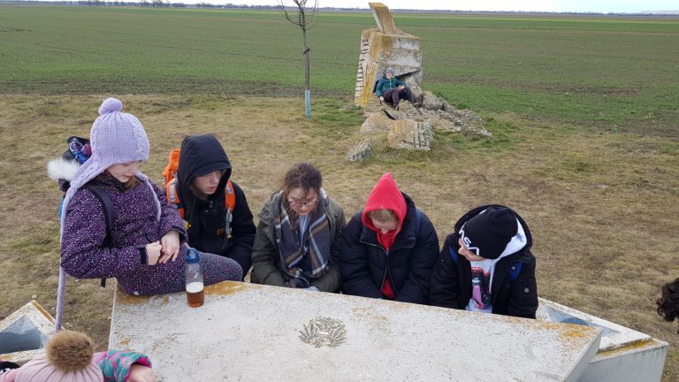 Turistický krúžok – Z Rusoviec k Trojmedziu