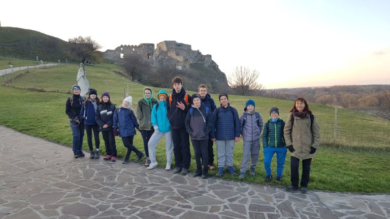 Turistický krúžok – Na Sandberg a hrad Devín