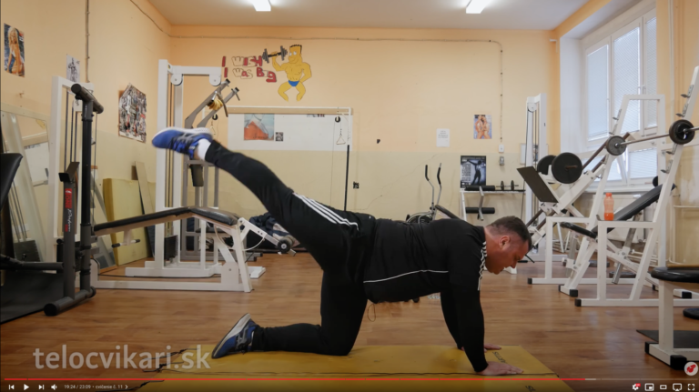 Online hodina telesnej výchovy s Ivanom Ferkom