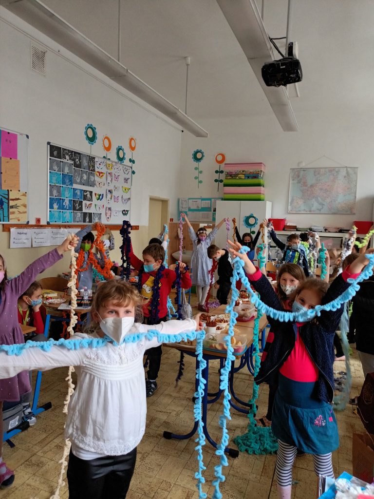 Ručné pletenie v ŠKD