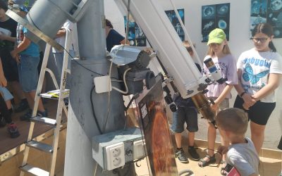 Štvrtáci na výlete vo hvezdárni