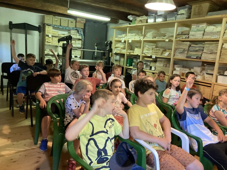 Výlet 2.A a 3.A – Papiernička Petrus v Prietrži