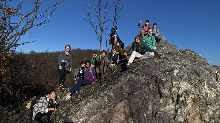 S turistickým krúžkom z Dubovej cez vrch Kukla do Modry