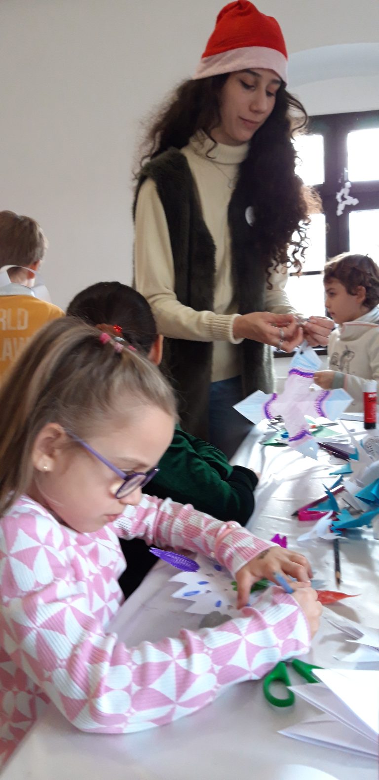 Mikulášske dielne ŠKD v Bibiane