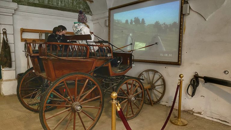 S turistickým krúžkom z Devína do Schloss Hofu alebo Vianoce na zámku