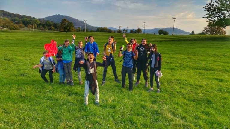 S turistickým krúžkom za najkrajším výhľadom v Malých Karpatoch. Malokarpatská sedemstovka Vysoká