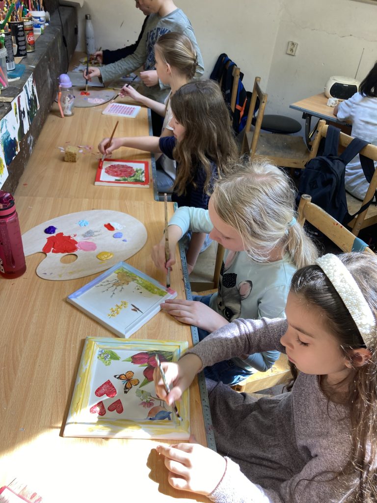 Alternatívna výtvarná výchova v CVČ