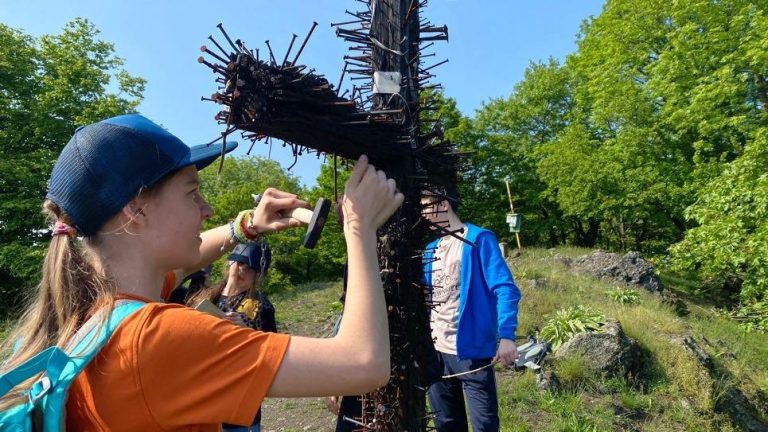 S turistickým krúžkom zo Sološnice cez 3 vrchy do Plaveckého Podhradia