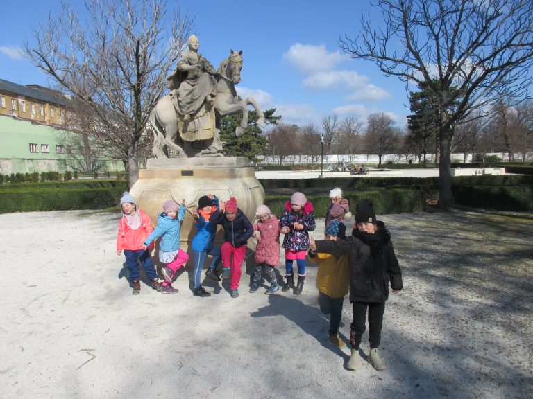 Sovičky v Grasalkovičovej záhrade