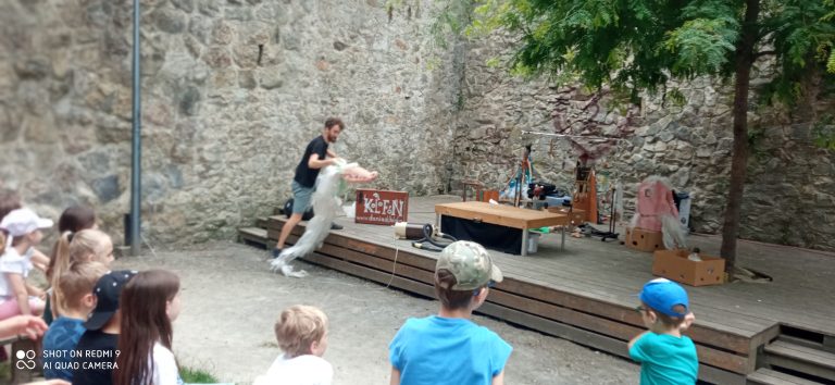 Divadlo Morgonrock Lovec plastov Zero Waste