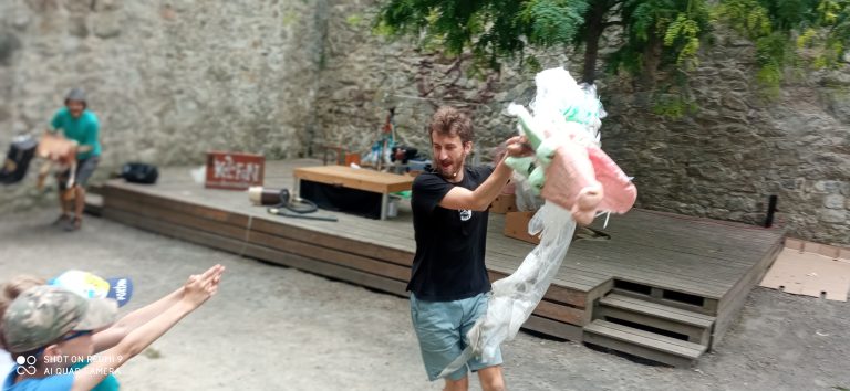 Divadlo Morgonrock Lovec plastov Zero Waste