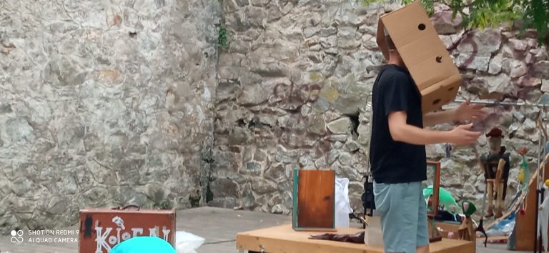 Divadlo Morgonrock Lovec plastov Zero Waste