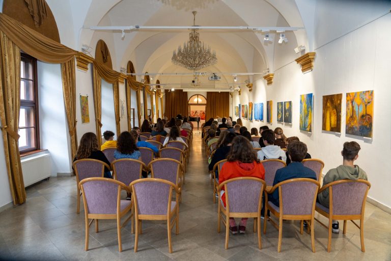 Hodžov novinový článok 2023