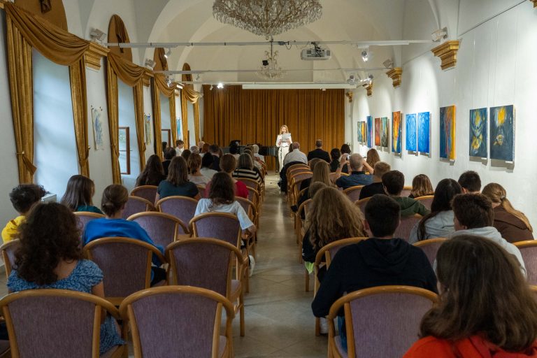 Hodžov novinový článok 2023