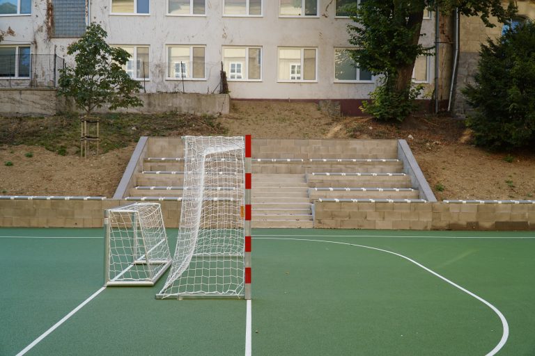 Slávnostné otvorenie zrenovovaného školského dvora