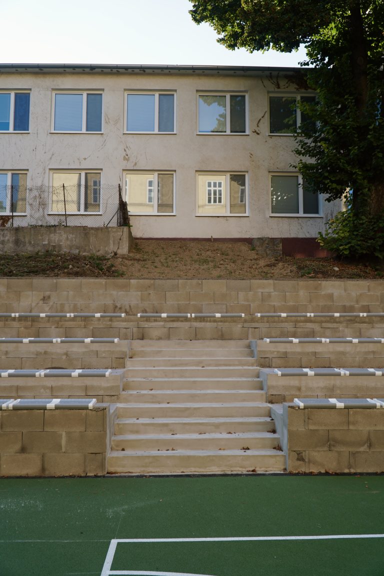 Slávnostné otvorenie zrenovovaného školského dvora