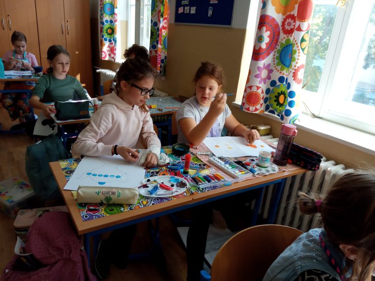 Október, mesiac úcty k starším