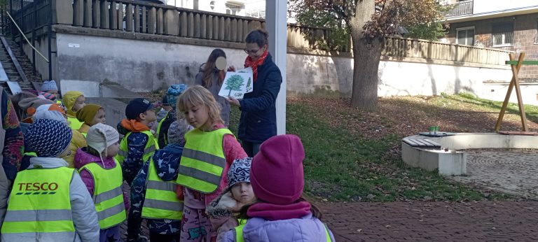 Žabky a Sovičky spoznávajú parky a záhrady Starého Mesta
