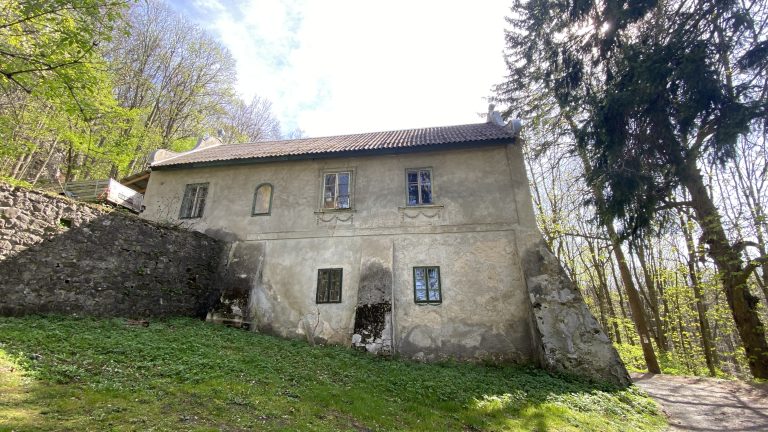 S turistickým krúžkom Plaveckým krasom 2