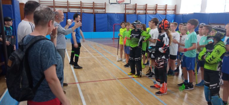 2. miesto mladších žiakov  – Staromestská liga vo florbale