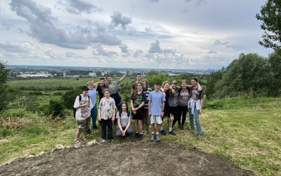S turistickým krúžkom zo Svätého Jura do Rače. Za vinohradníckymi výhľadmi.