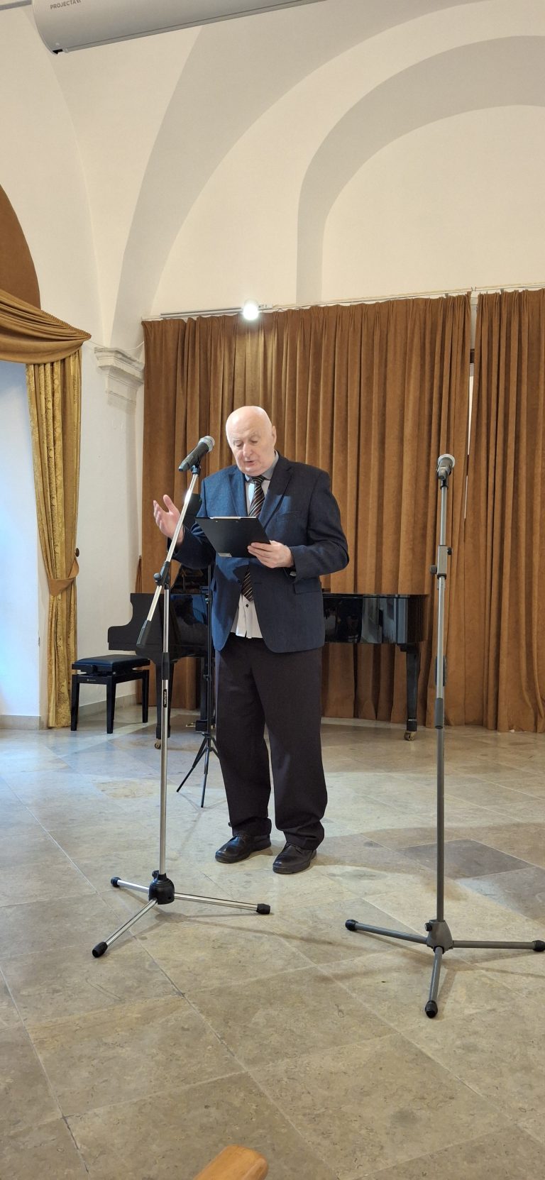 Vyhodnotenie literárnej súťaže Hodžov novinový článok