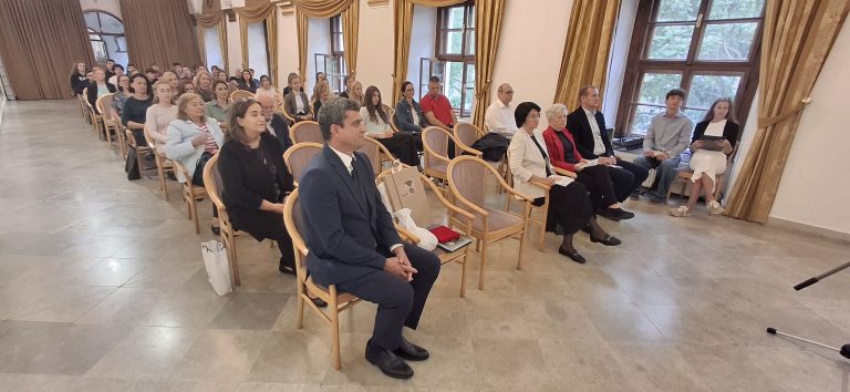 Vyhodnotenie literárnej súťaže Hodžov novinový článok