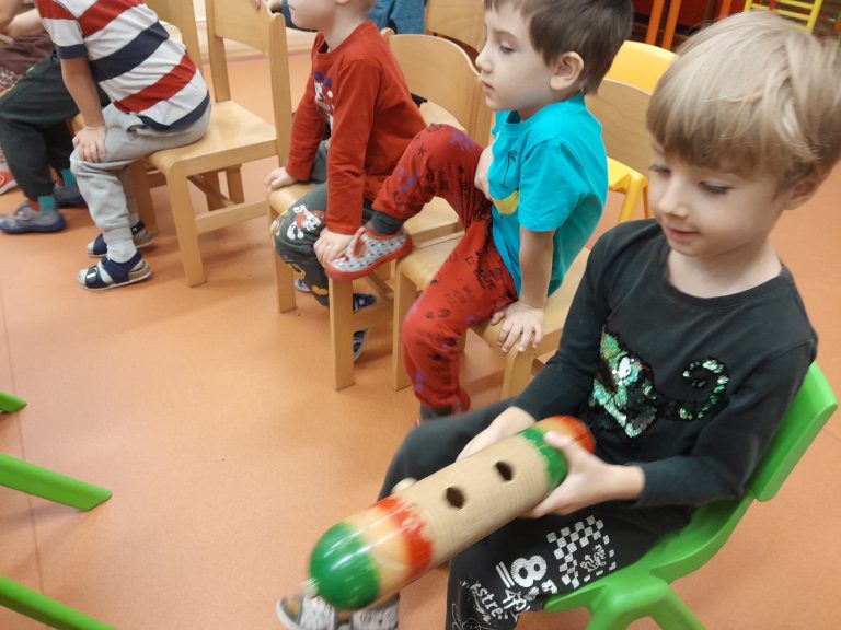 Stretnutie s hudbou a hudobnými nástrojmi