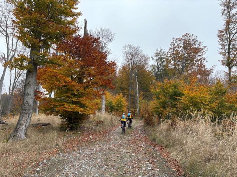 S turistickým krúžkom na zlaňovanie k Trom jazdcom