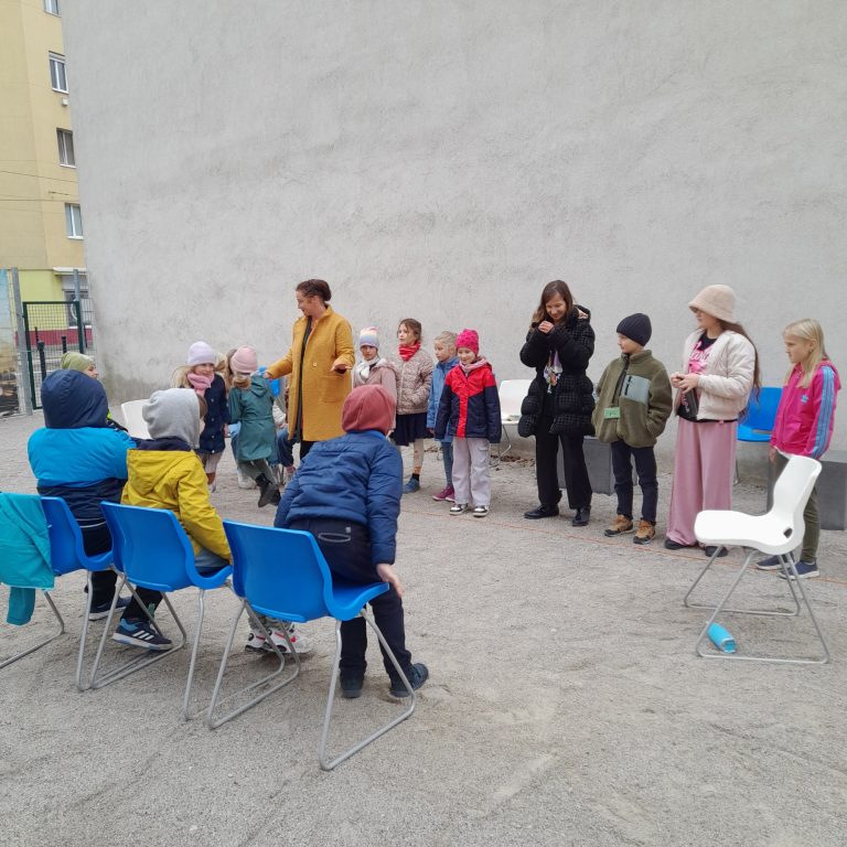 Čítanie v Komunitnej záhrade