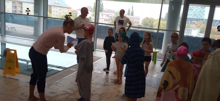 Bezplatný plavecký kurz 2. a 4. ročník