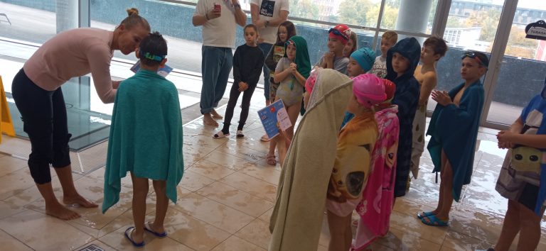 Bezplatný plavecký kurz 2. a 4. ročník