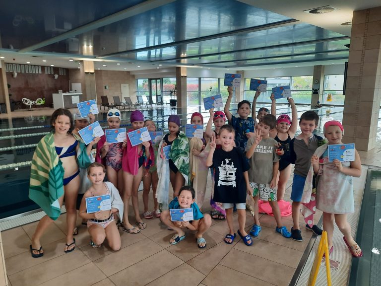 Bezplatný plavecký kurz 2. a 4. ročník