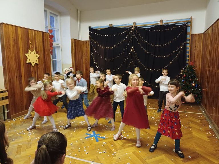 Vianočné besiedky na prvom stupni