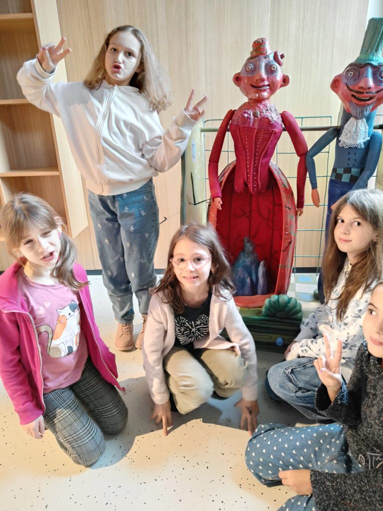 Opice z našej police