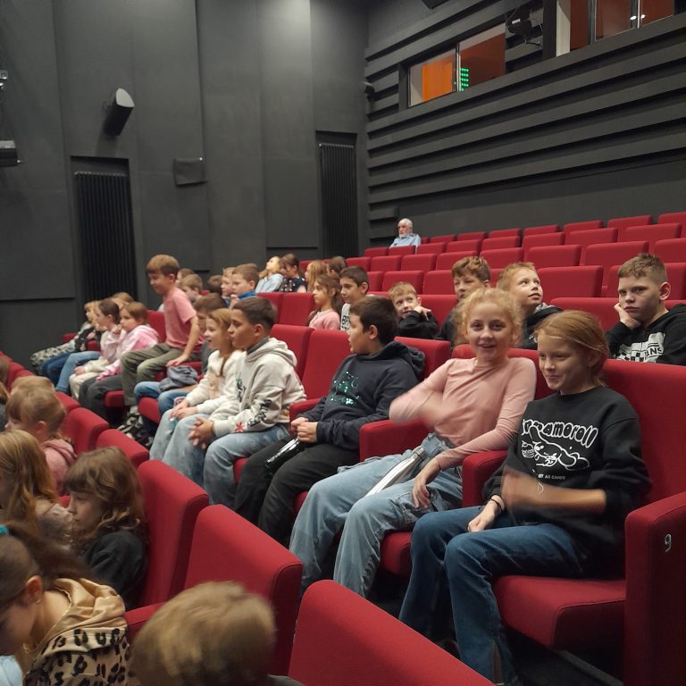 Opice z našej police