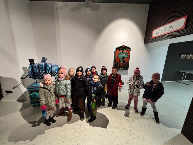 Opice z našej police