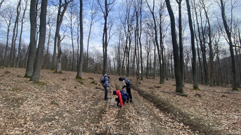 S turistickým krúžkom z Horných do Dolných Orešian. Po stopách najstaršieho keltského hradiska na Slovensku
