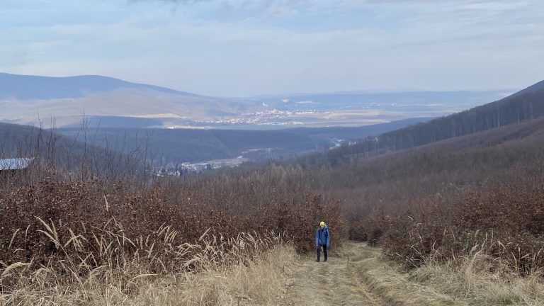 S turistickým krúžkom z Horných do Dolných Orešian. Po stopách najstaršieho keltského hradiska na Slovensku