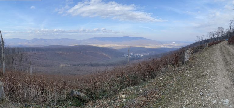 S turistickým krúžkom z Horných do Dolných Orešian. Po stopách najstaršieho keltského hradiska na Slovensku