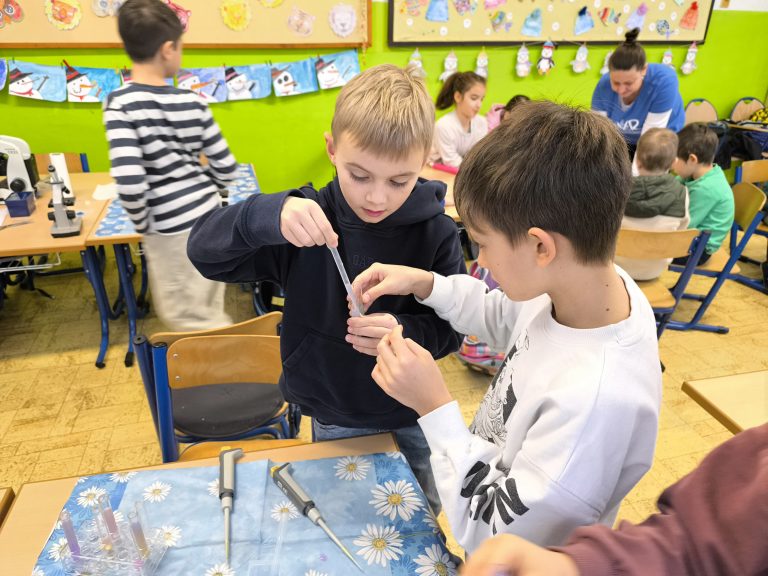 Vedecké dielničky v 2.A