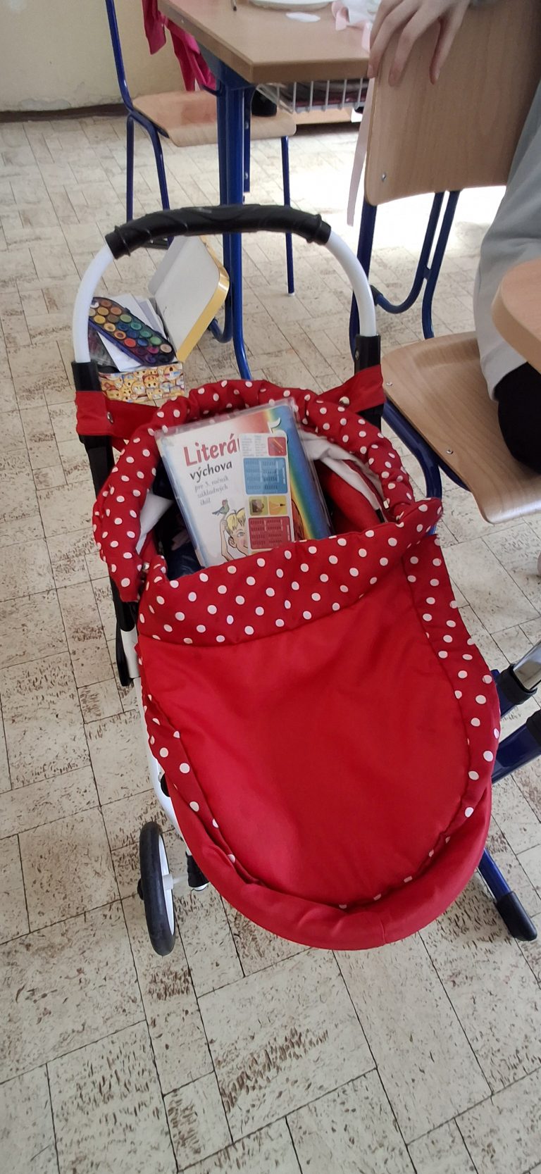 Deň bez školskej tašky