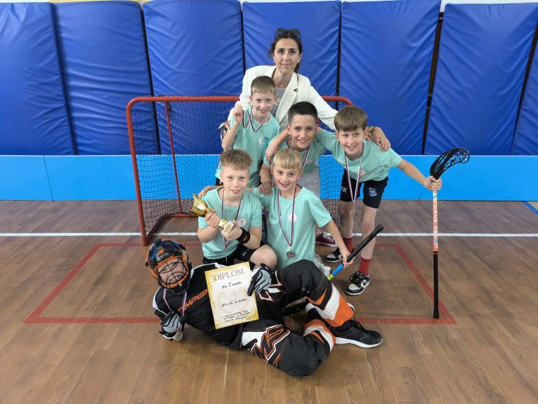 Staromestská liga vo florbale – 2. miesto mladších žiakov