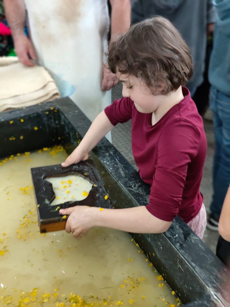 Výlet do Papierničky Petrus v Prietrži