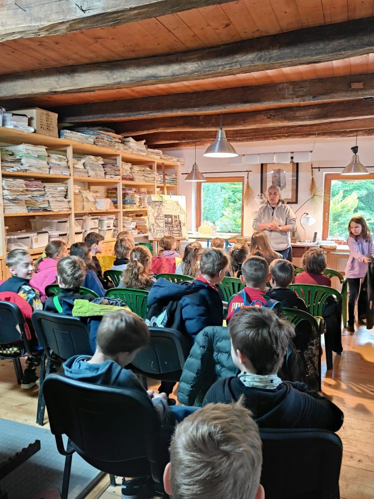 Výlet do Papierničky Petrus v Prietrži