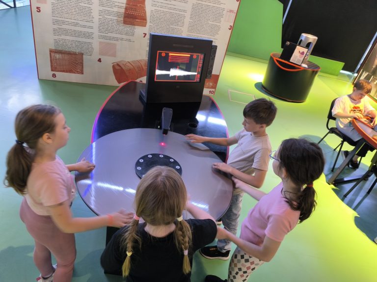 Výlet 2.A vo Vida! Science centre v Brne