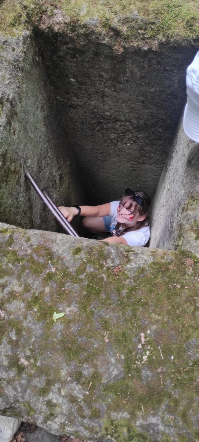 Štvrtáci hľadajú poklad na Železnej studničke