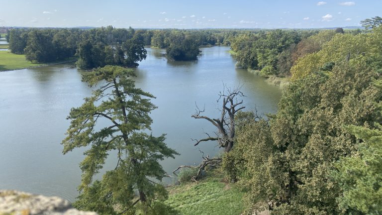 S turistickým krúžkom do Lednice na Morave