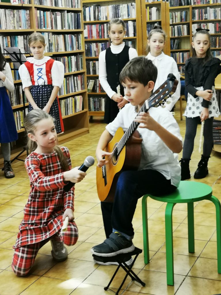 Vystúpenie pre seniorov v Staromestskej knižnici